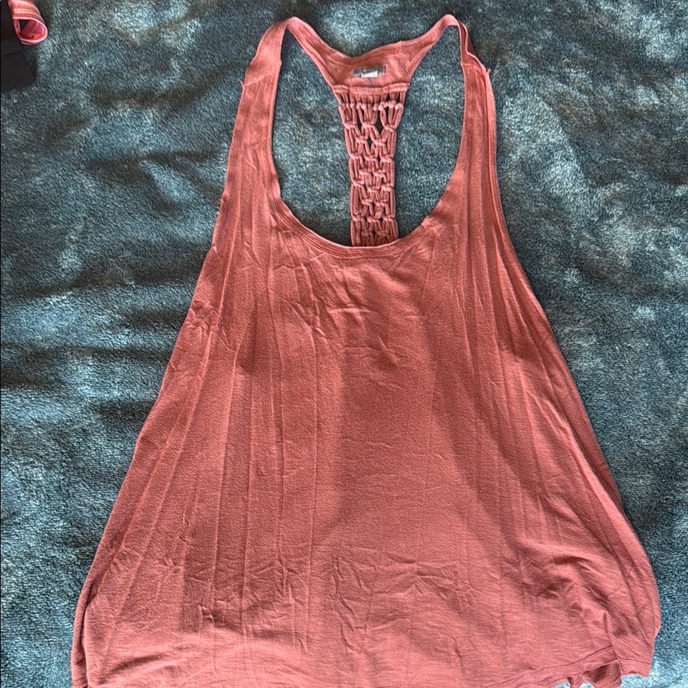 Women's Sleeveless Top in pink